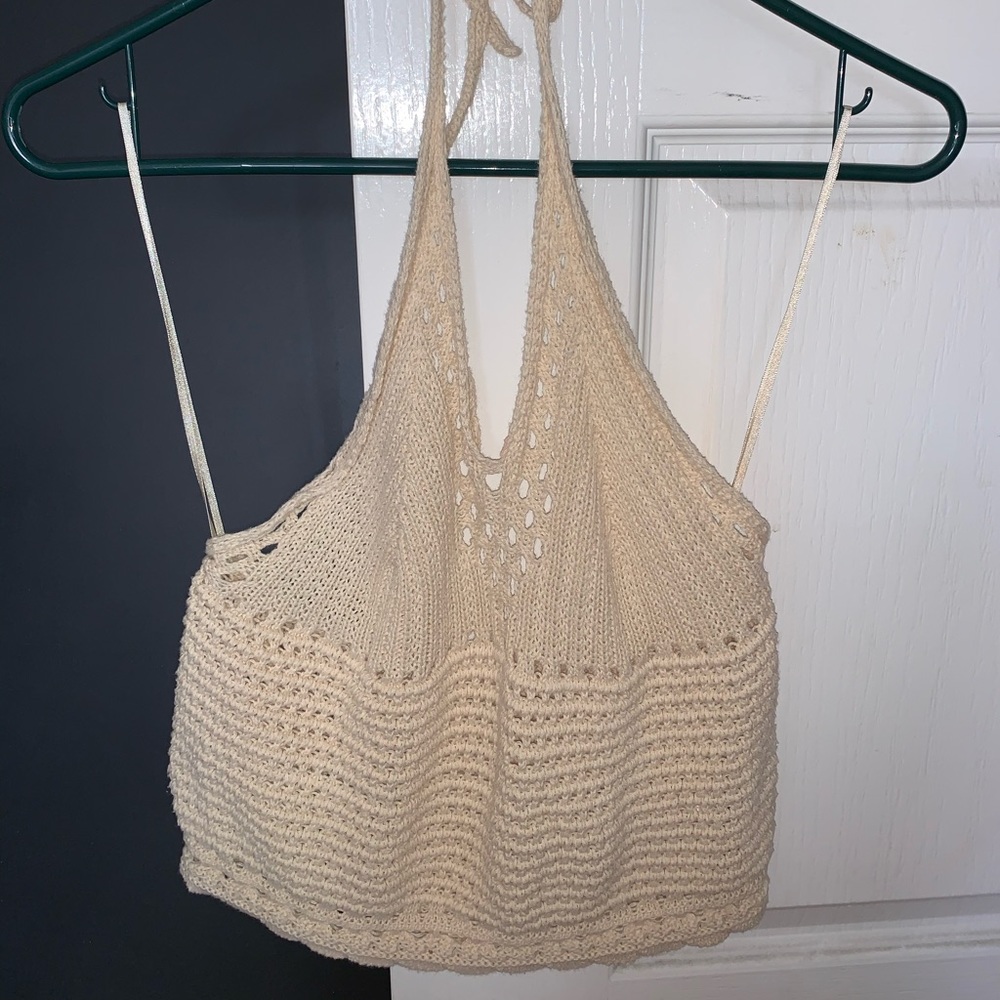 Haltered Top - Picture 2 of 7